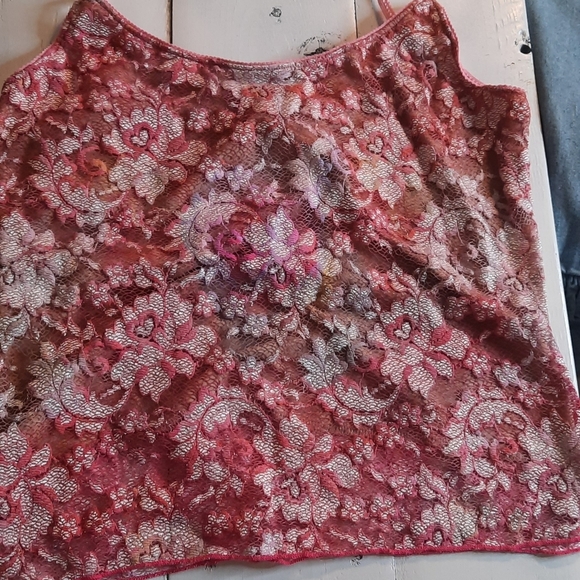 Tops - LOVE Amour 90's lace tank pink multi